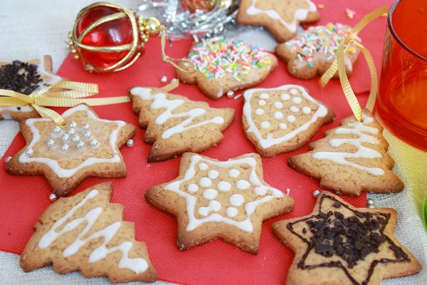 Ricetta Biscotti Speziati Di Natale Anna Moroni Ricettemania